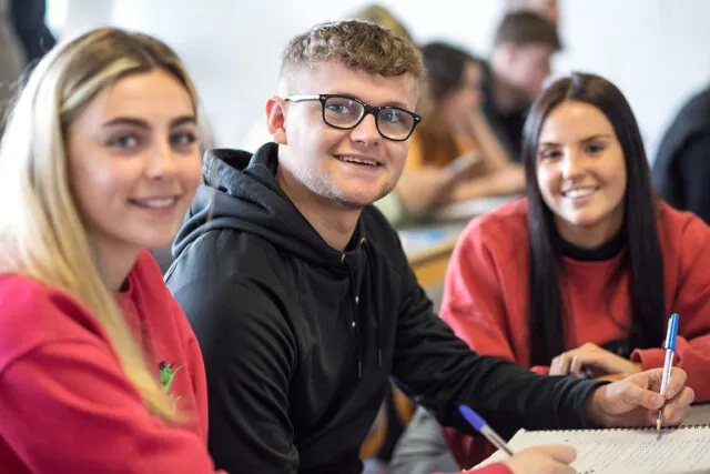 Business-students-in-a-lecture