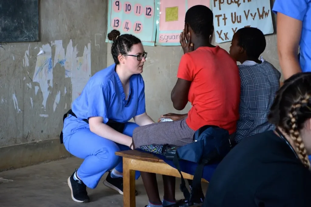 Irish nursing students caring for children in Uganda