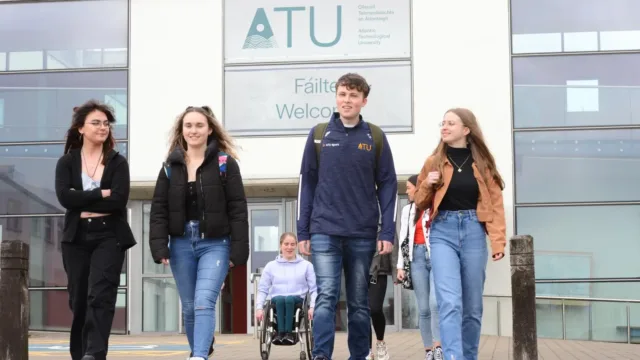 Students walking outside of ATU campus